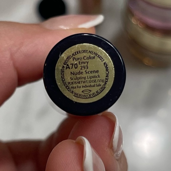 Estée Lauder skincare, lip and face roller set - Picture 4 of 5